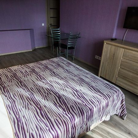 Solo Apartment Dragomanova Kiev Eksteriør bilde