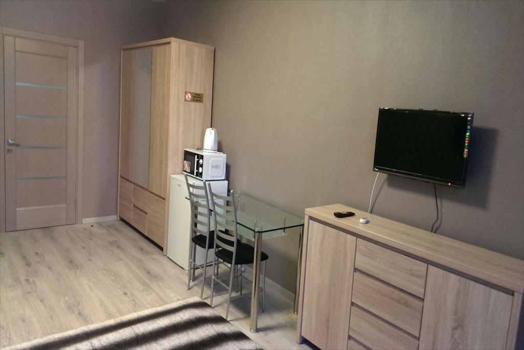 Solo Apartment Dragomanova Kiev Rom bilde