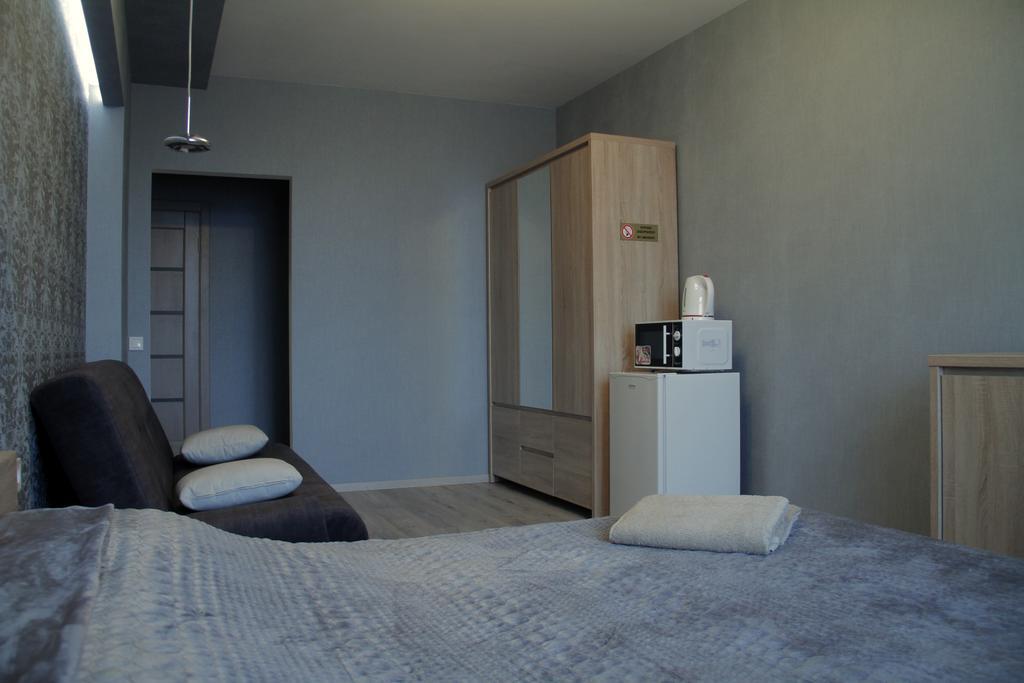Solo Apartment Dragomanova Kiev Eksteriør bilde