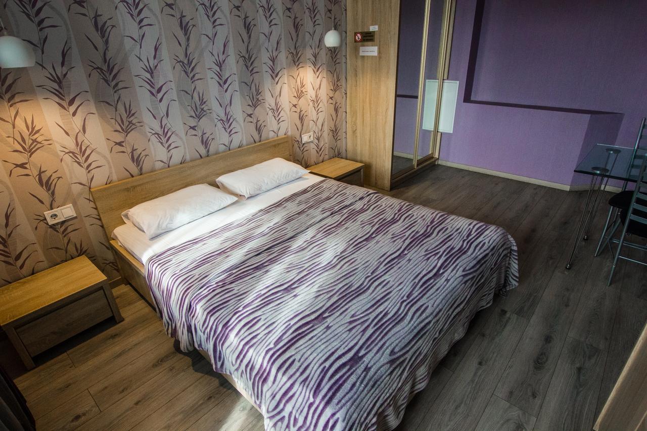 Solo Apartment Dragomanova Kiev Eksteriør bilde